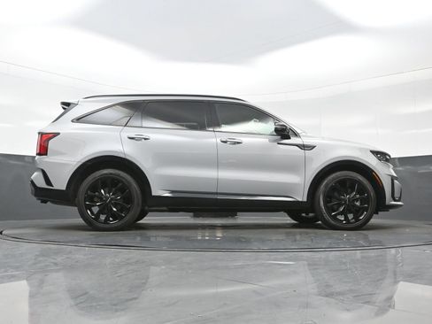 Used 2023 Kia Sorento SX FWD image 35