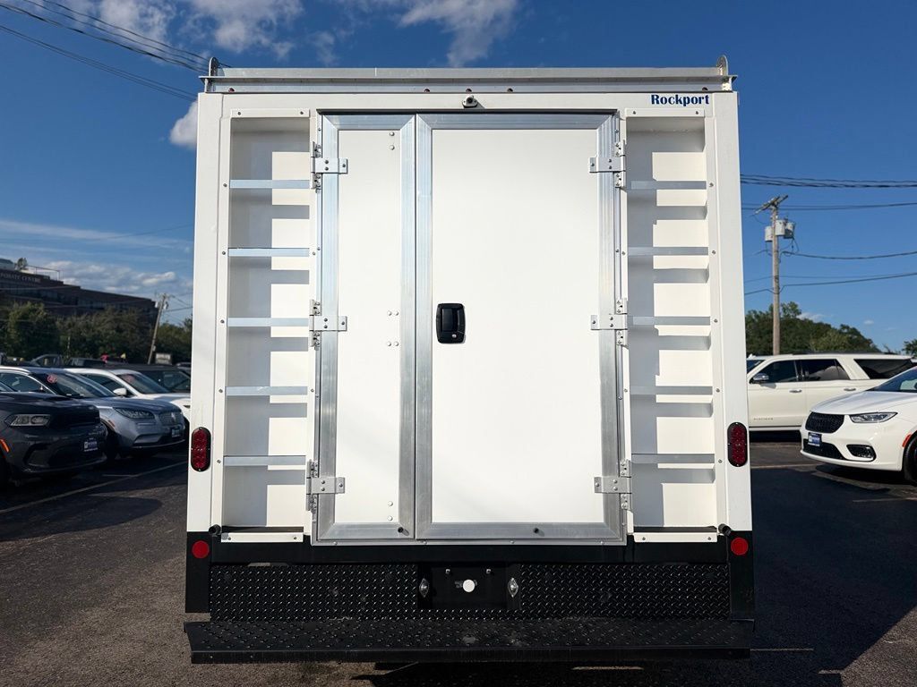 Used 2022 Chevrolet Express 3500 w/ Power Convenience Package RWD image 7