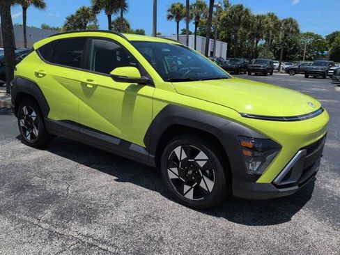 Certified 2024 Hyundai Kona SEL w/ Convenience Package FWD image 2