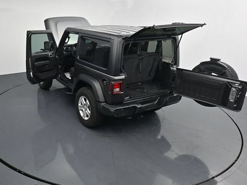 Used 2023 Jeep Wrangler Sport AWD/4WD image 42