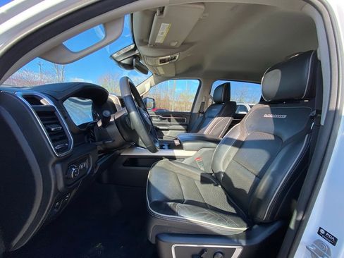 Used 2022 RAM 1500 Laramie image 24