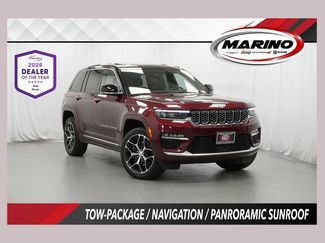Used 2022 Jeep Grand Cherokee Summit AWD/4WD video 1