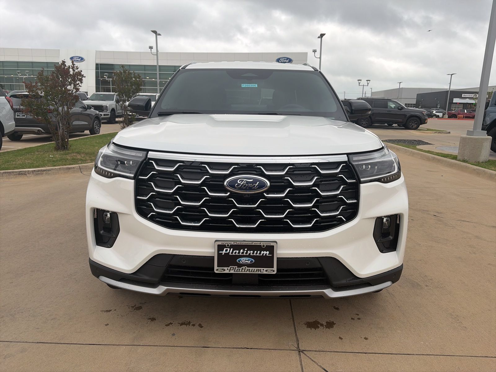 Certified 2026 Ford Explorer Platinum RWD image 8
