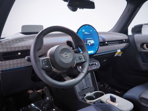 Used 2025 MINI Cooper S image 6