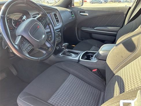 Used 2023 Dodge Charger SXT image 11