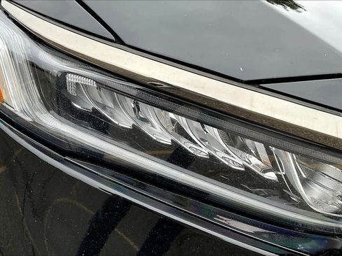 Used 2019 Honda Accord Sport image 26