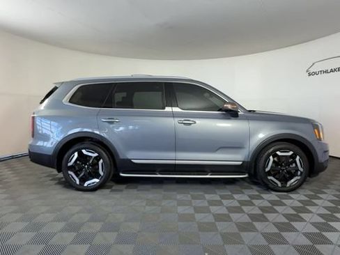 Used 2024 Kia Telluride EX AWD/4WD image 10
