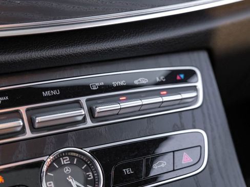 Used 2018 Mercedes-Benz E 43 AMG 4MATIC Sedan image 33
