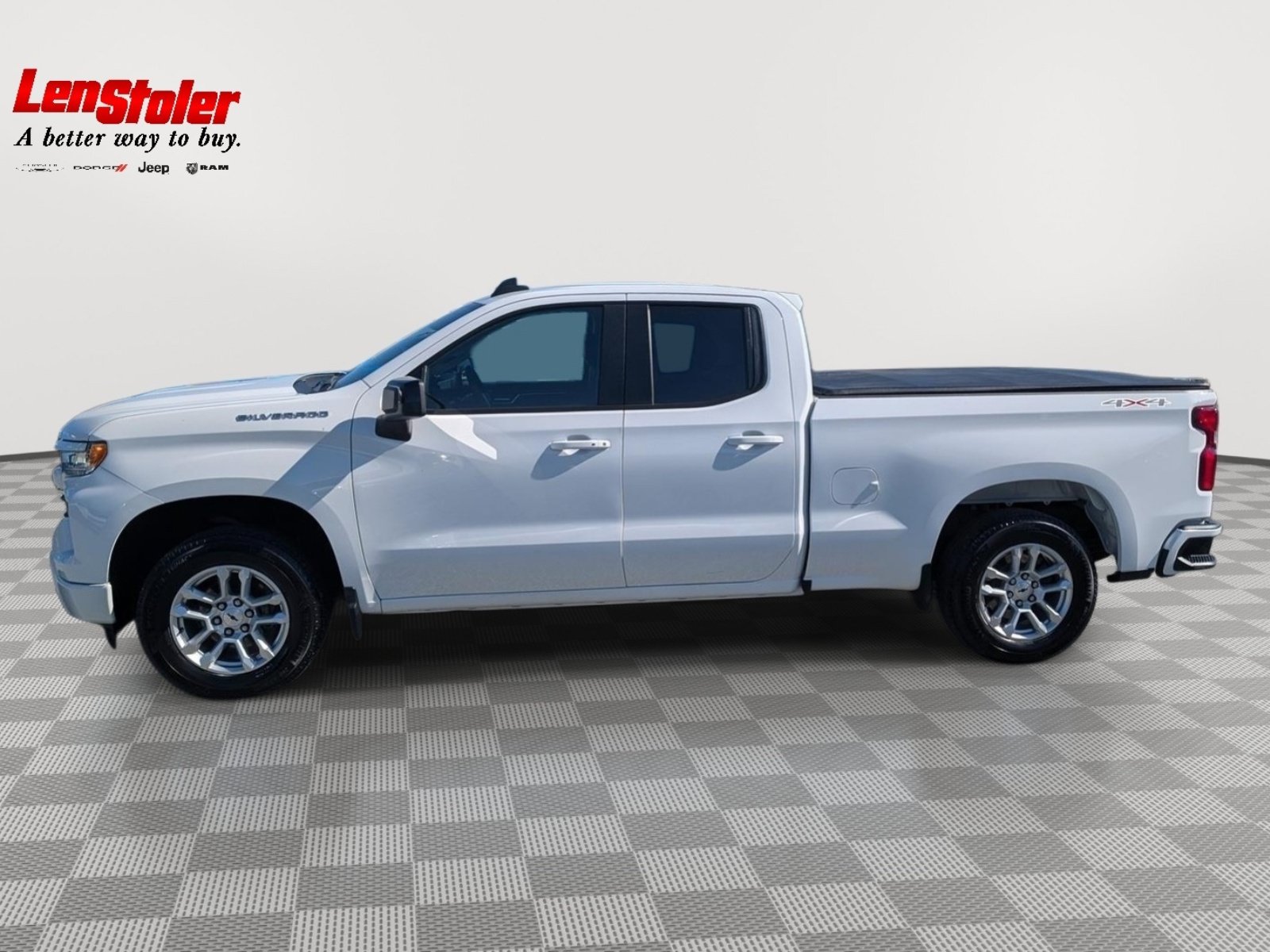 Used 2024 Chevrolet Silverado 1500 RST AWD/4WD image 2