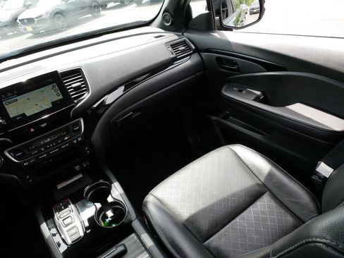 Used 2023 Honda Passport Elite image 11