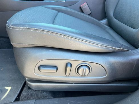 Used 2024 Buick Encore GX Preferred w/ Comfort Package AWD/4WD image 10