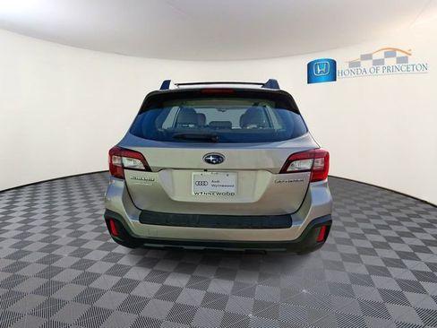 Used 2018 Subaru Outback 2.5i AWD/4WD image 5
