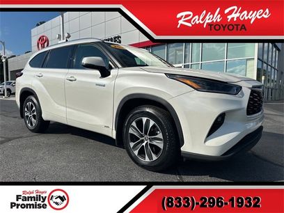 Used 2021 Toyota Highlander XLE