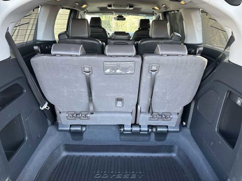 Used 2022 Honda Odyssey Elite image 25
