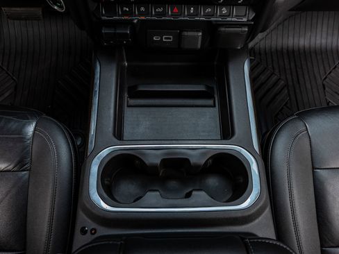 Used 2021 Chevrolet Silverado 1500 LT Trail Boss w/ Convenience Package II image 27