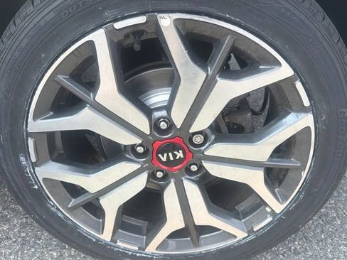 Used 2021 Kia Seltos SX w/ SX Sunroof Package AWD/4WD image 21