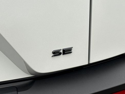 New 2026 Toyota C-HR AWD/4WD image 10