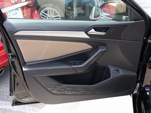 Used 2019 Volkswagen Jetta SE image 10