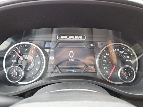 New 2026 RAM 1500 Express AWD/4WD image 24