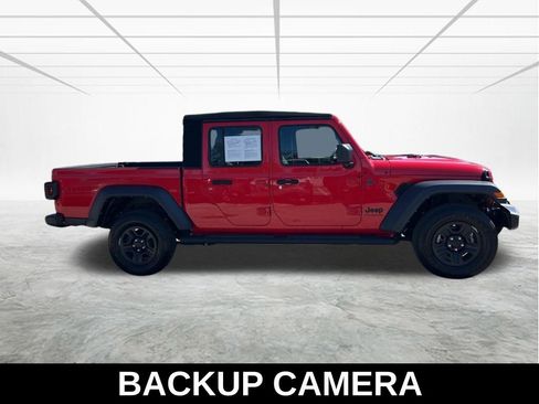 Certified 2024 Jeep Gladiator Sport image 4