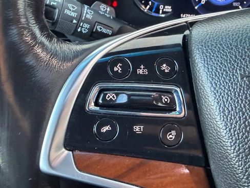 Used 2018 Cadillac Escalade ESV Luxury image 24