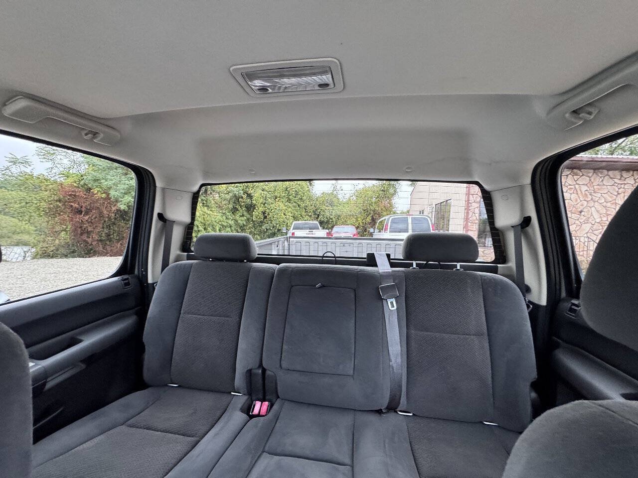 Used 2007 Chevrolet Silverado 2500 LT w/ 1LT Convenience Package AWD/4WD image 27