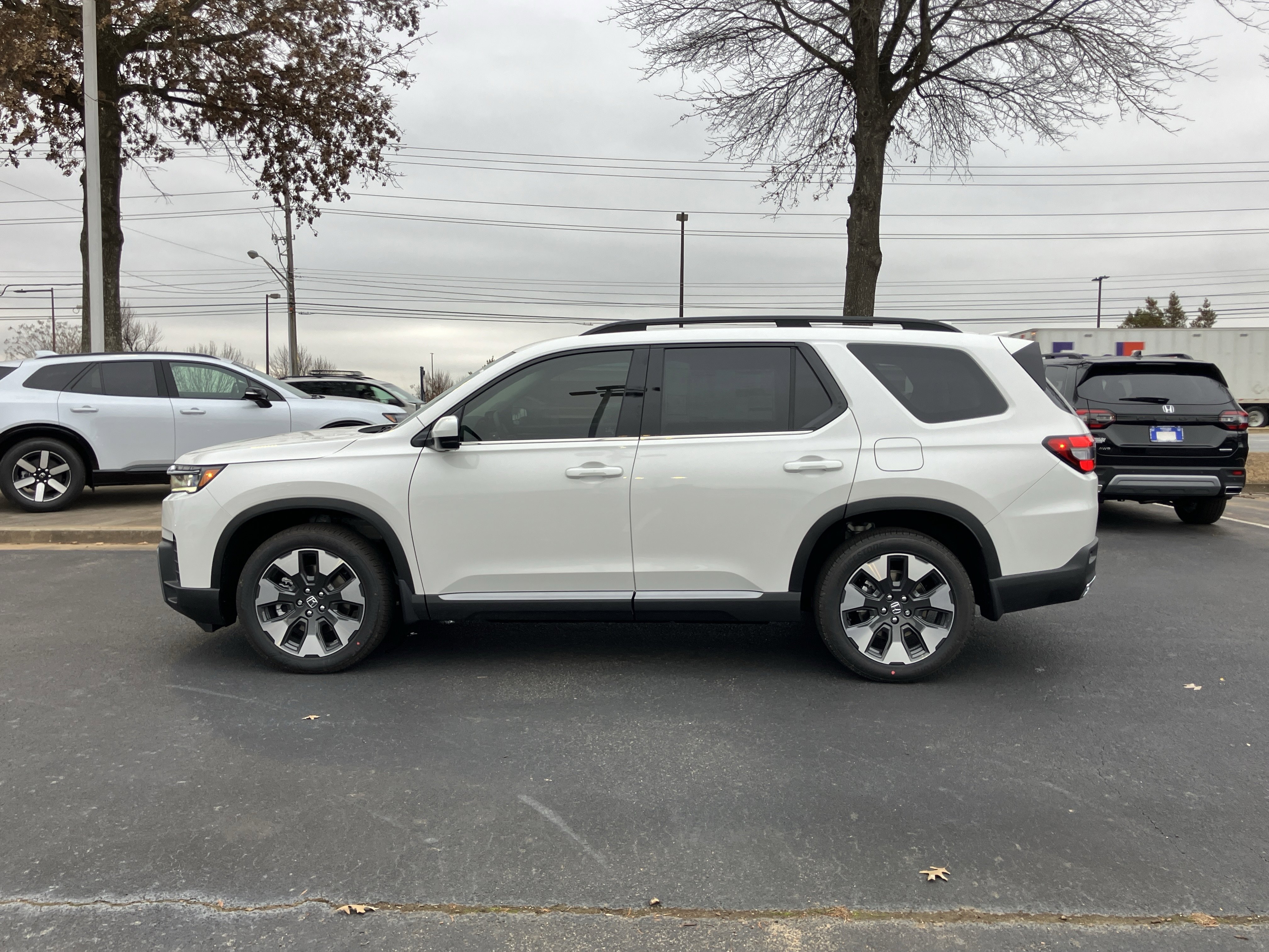 New 2026 Honda Pilot Elite image 6