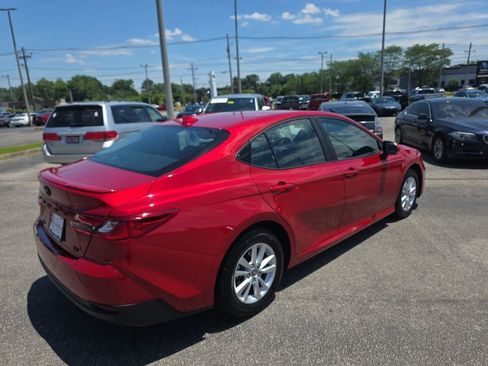 Certified 2025 Toyota Camry LE FWD image 4