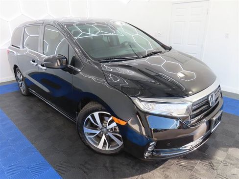 Used 2021 Honda Odyssey Touring image 6