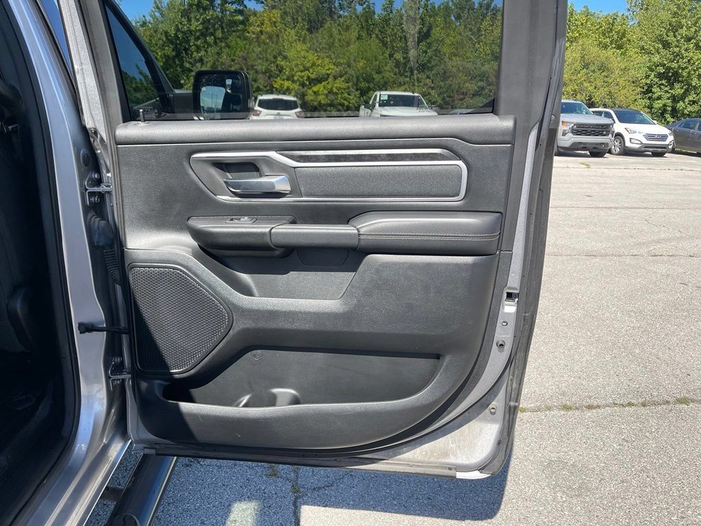 Used 2020 RAM 1500 Big Horn AWD/4WD image 19