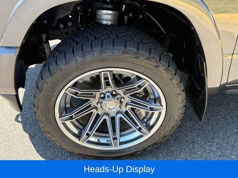 Used 2022 RAM 1500 Limited AWD/4WD image 9