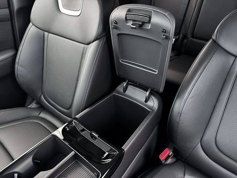 New 2026 Hyundai Tucson Limited AWD/4WD image 18