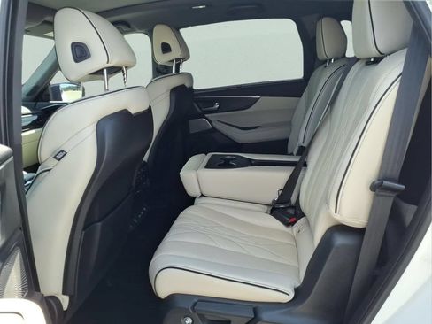 Used 2024 Acura MDX Type S AWD/4WD image 16