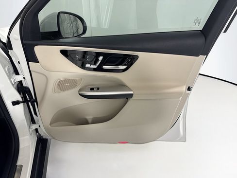 Certified 2026 Mercedes-Benz GLC 300 image 25