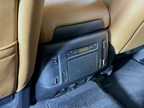 Used 2018 Nissan Armada Platinum w/ Captain Seat Package image 28