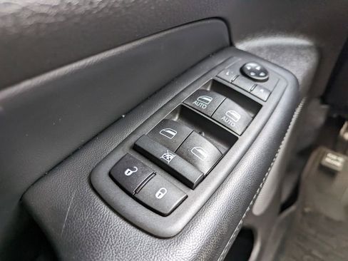 Used 2020 Jeep Grand Cherokee Laredo w/ Quick Order Package 2BN North AWD/4WD image 21