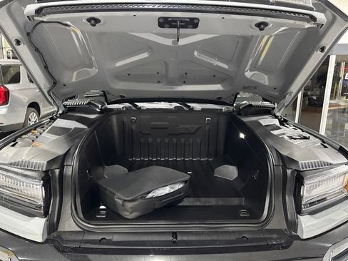 Used 2026 GMC Hummer EV SUV AWD/4WD image 42