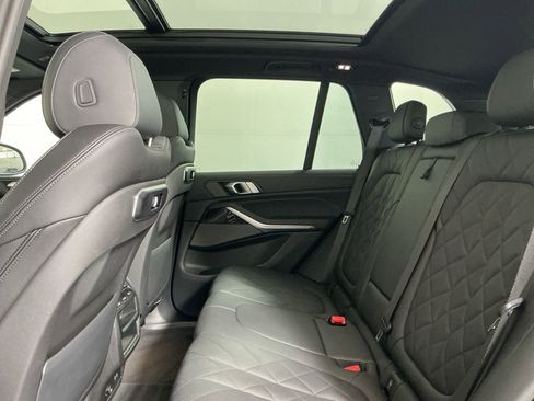 Certified 2024 BMW X5 sDrive40i w/ Premium Package image 23