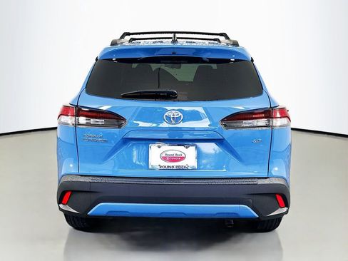 Certified 2026 Toyota Corolla Cross LE w/ Moonroof Package FWD image 6