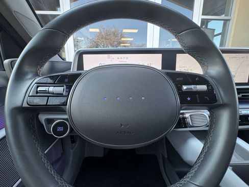 Used 2023 Hyundai Ioniq 6 SEL image 16