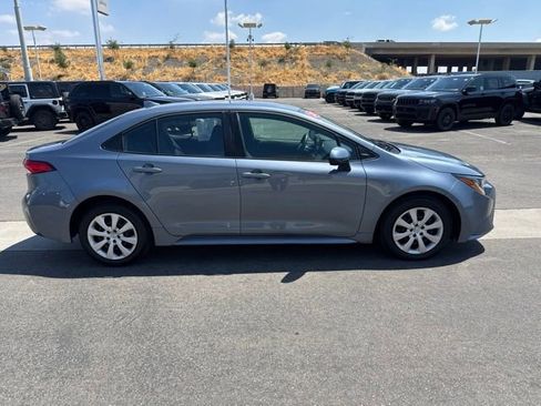 Used 2025 Toyota Corolla LE FWD image 6