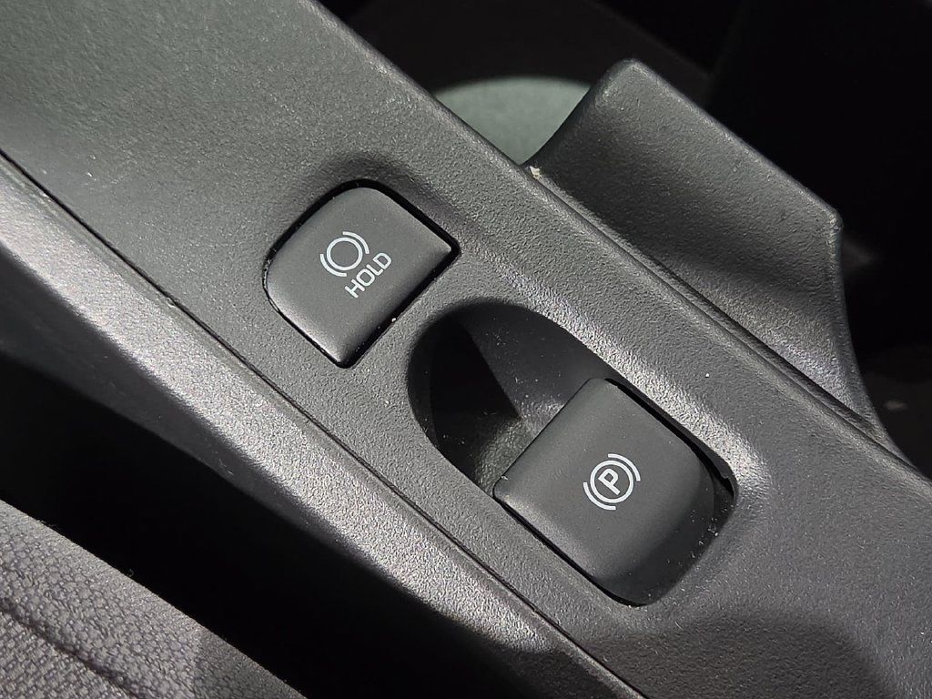 Certified 2026 Toyota Corolla SE FWD image 21