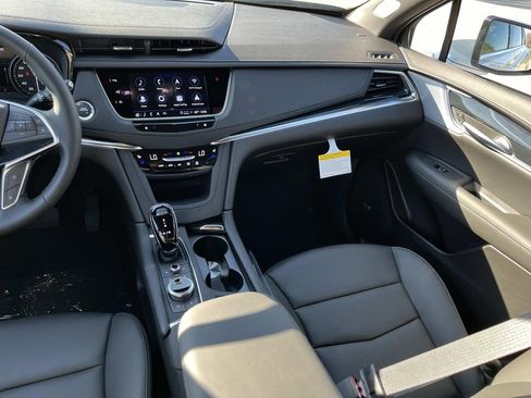 New 2026 Cadillac XT5 Premium Luxury w/ Driver Assist Package image 14