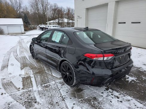 Used 2021 Toyota Corolla SE image 7