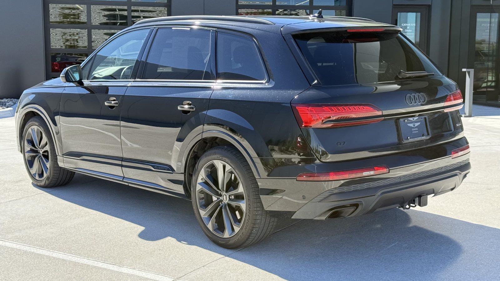 Used 2025 Audi Q7 3.0T Prestige AWD/4WD image 4