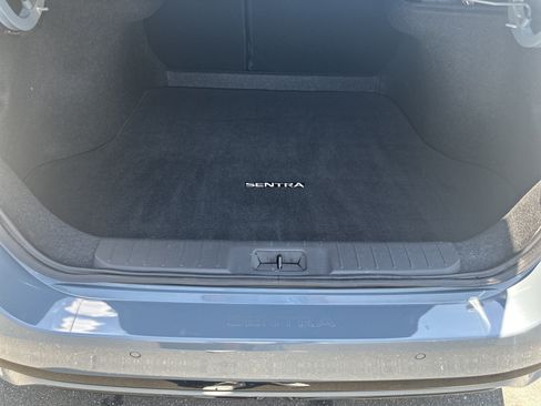 Used 2024 Nissan Sentra SR w/ SR Premium Package FWD image 24