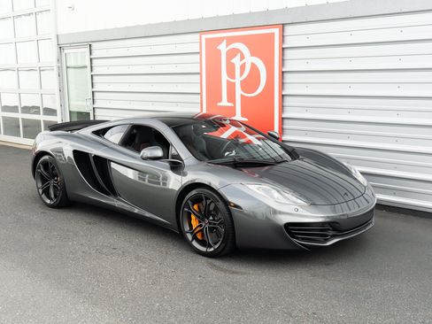 Used 2012 McLaren MP4-12C Coupe RWD image 37