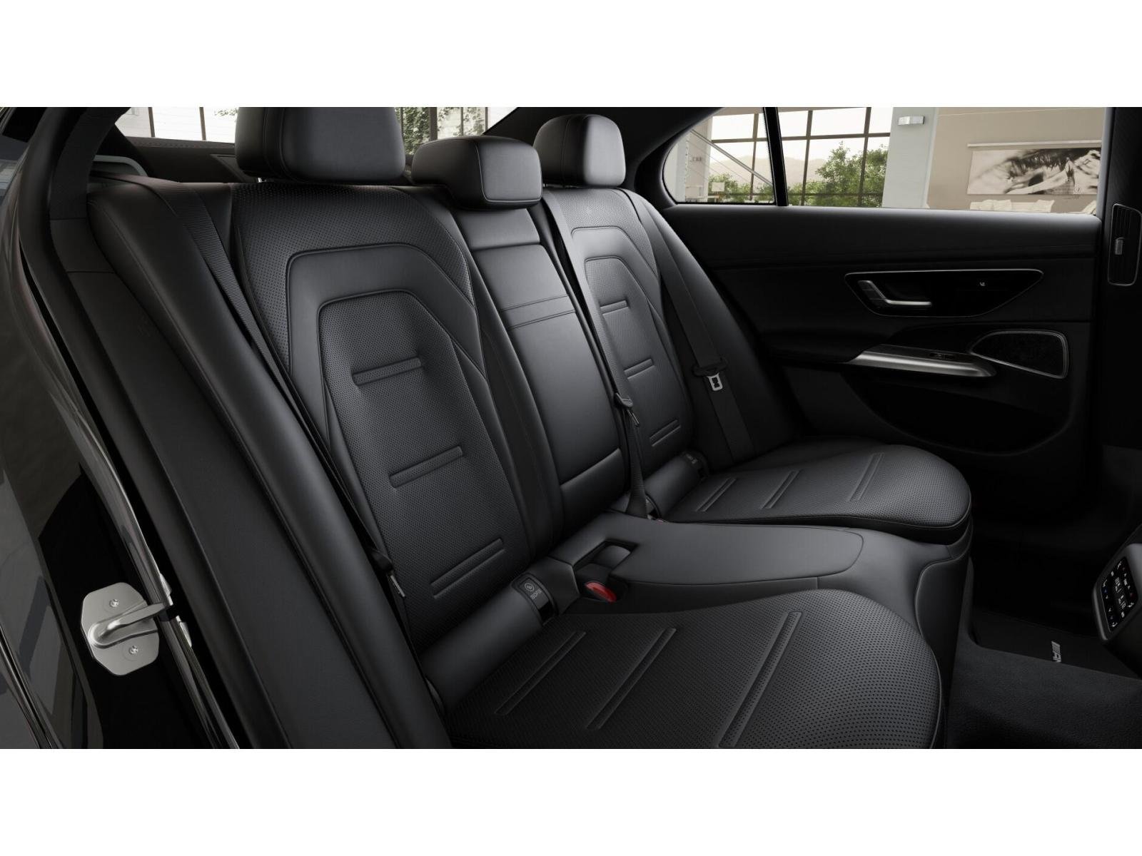New 2026 Mercedes-Benz E 53 AMG e 4MATIC Sedan image 5