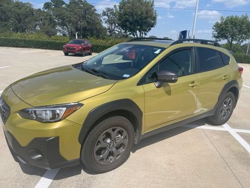 Used 2021 Subaru Crosstrek 2.5i Sport w/ Moonroof Package AWD/4WD image 6