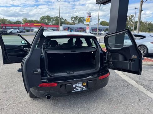 Used 2017 MINI Cooper Clubman image 9